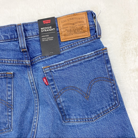Levis Premium Wedgie Straight Fit Jeans Jive Tone - Picture 2 of 8